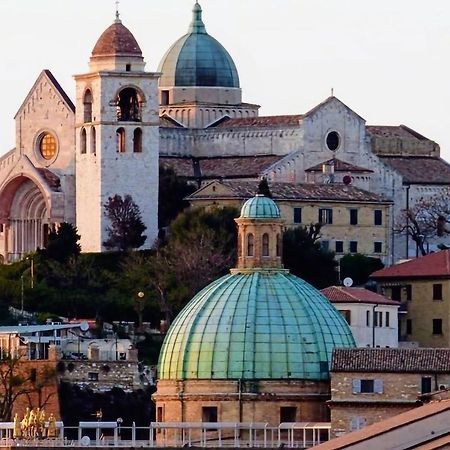 Vila Il Balcone Sul Corso Ancona Exteriér fotografie