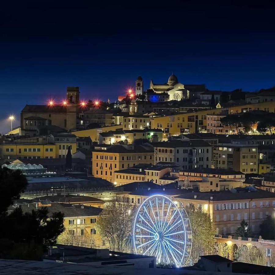 Vila Il Balcone Sul Corso Ancona Exteriér fotografie
